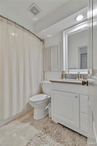 554 Shadowridge Dr, Wildwood, MO 63011 photo 37