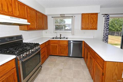 2710 Carters Grv, O'fallon, MO 63368 photo 8