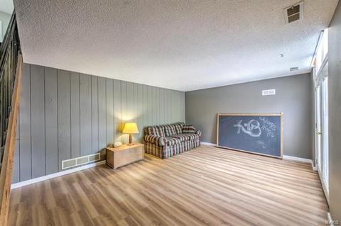 965 Beacon Woods Ct, Manchester, MO 63021 photo 15