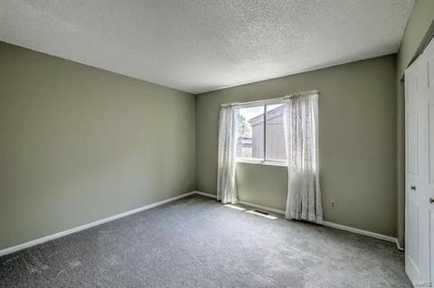 965 Beacon Woods Ct, Manchester, MO 63021 photo 12