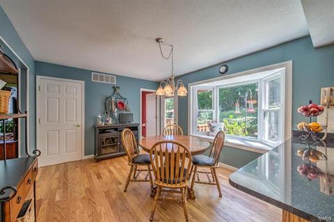 598 Woodlyn Xing, Ballwin, MO 63021 photo 9