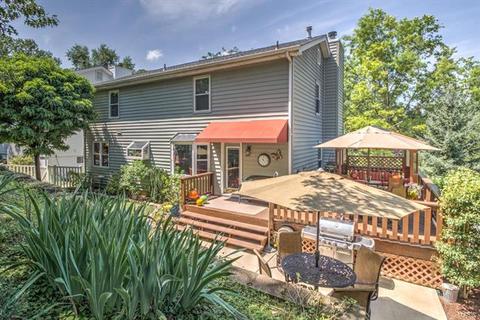 598 Woodlyn Xing, Ballwin, MO 63021 photo 22