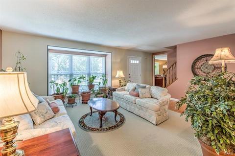 598 Woodlyn Xing, Ballwin, MO 63021 photo 14