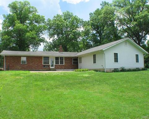 10437 E Watson, Sunset Hills, MO 63127 photo 38
