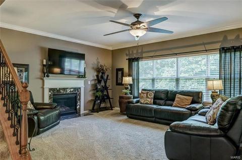 1380 Red Oak Plantation Dr, Ballwin, MO 63021 photo 9