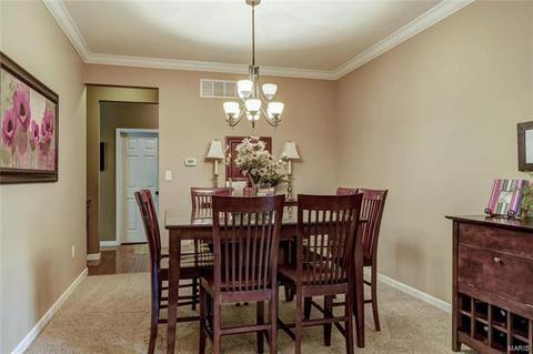 1380 Red Oak Plantation Dr, Ballwin, MO 63021 photo 7