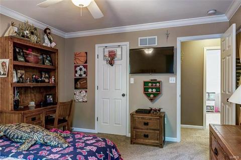 1380 Red Oak Plantation Dr, Ballwin, MO 63021 photo 31