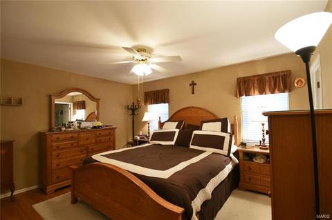 1209 Miremont Dr, Manchester, MO 63011 photo 9