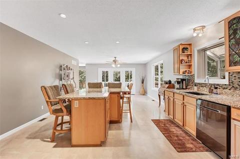 3 Himalaya Ct, O'fallon, MO 63366 photo 9