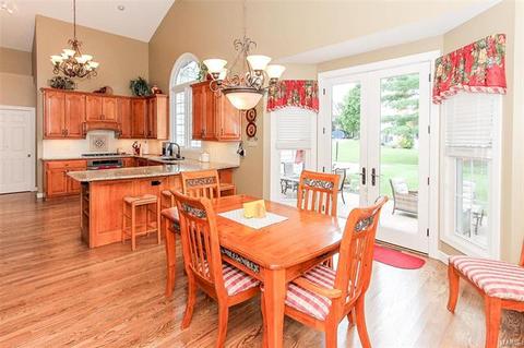 614 Loughmor Pass, Weldon Spring, MO 63304 photo 12