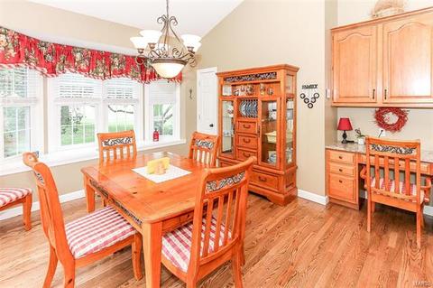 614 Loughmor Pass, Weldon Spring, MO 63304 photo 14