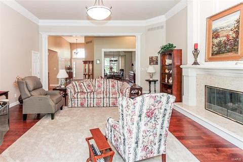 614 Loughmor Pass, Weldon Spring, MO 63304 photo 5