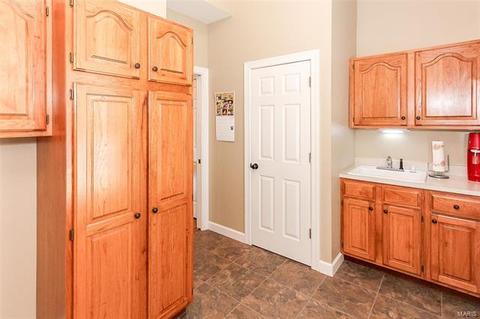 614 Loughmor Pass, Weldon Spring, MO 63304 photo 41