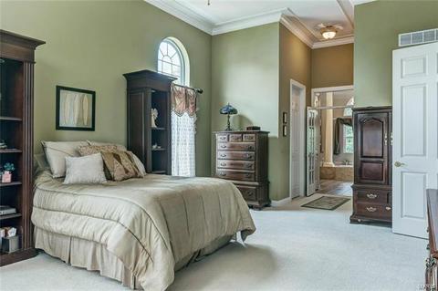 1201 Kiefer Woods Cir, Ballwin, MO 63021 photo 32
