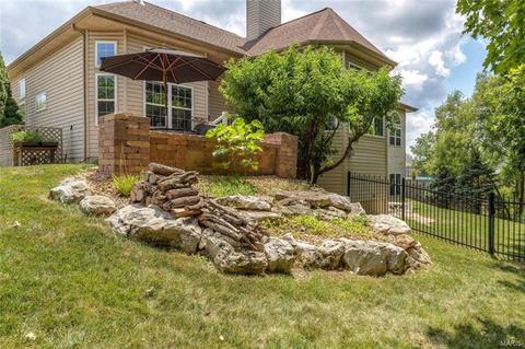 1201 Kiefer Woods Cir, Ballwin, MO 63021 photo 13