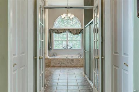 1201 Kiefer Woods Cir, Ballwin, MO 63021 photo 33