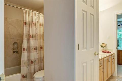 1201 Kiefer Woods Cir, Ballwin, MO 63021 photo 63