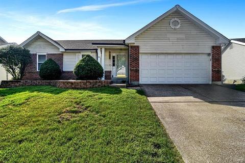 638 Oak Springs Trail Dr, Ballwin, MO 63021 photo 1
