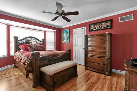 638 Oak Springs Trail Dr, Ballwin, MO 63021 photo 13