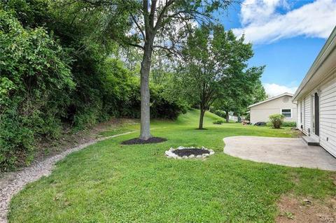 1305 Rusticview Dr, Ballwin, MO 63011 photo 17