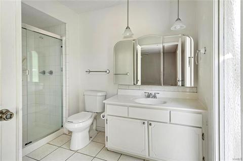 1305 Rusticview Dr, Ballwin, MO 63011 photo 14