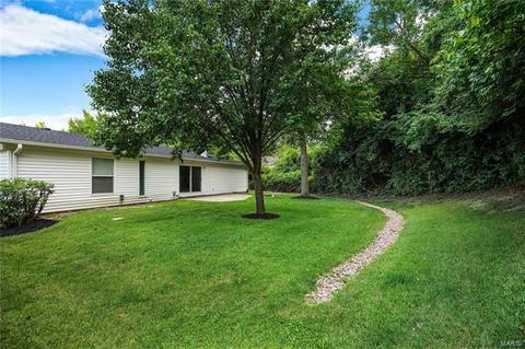 1305 Rusticview Dr, Ballwin, MO 63011 photo 18