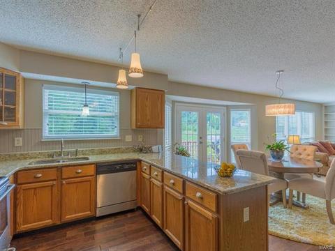 6 Ringway Ct, Saint Charles, MO 63303 photo 11