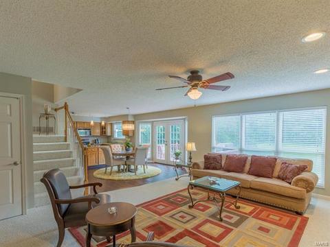 6 Ringway Ct, Saint Charles, MO 63303 photo 14