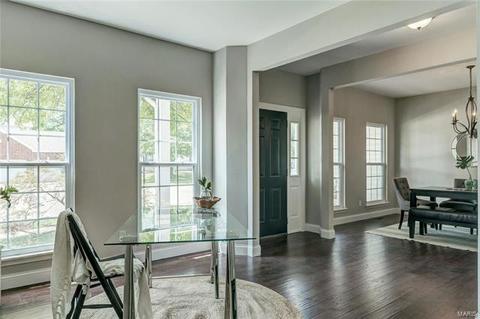 717 Castle Pines Dr, Ballwin, MO 63021 photo 5