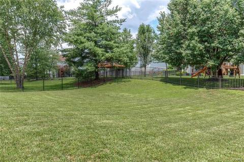 717 Castle Pines Dr, Ballwin, MO 63021 photo 38