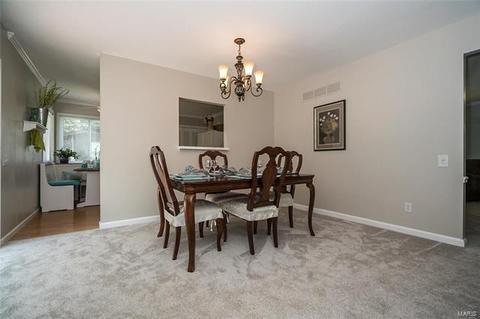 311 Stephanie Ln, Manchester, MO 63011 photo 13