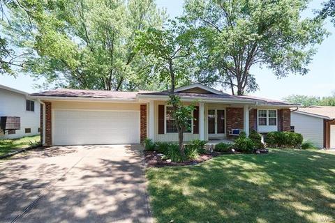 533 Goldwood, Ballwin, MO 63021 photo 1