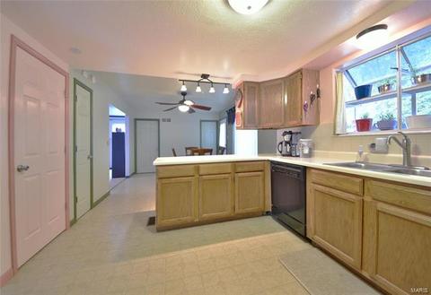 461 Elm Crossing Ct, Ballwin, MO 63021 photo 15