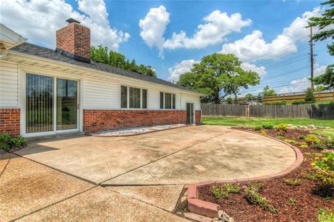 6 Chevington Ct, Ballwin, MO 63011 photo 33