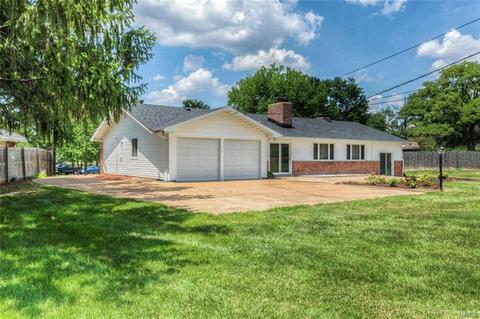 6 Chevington Ct, Ballwin, MO 63011 photo 28