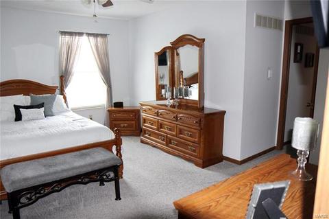19 President Dr, O'fallon, MO 63368 photo 18