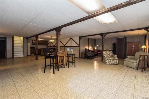 585 Rolling Glen Ln, Ballwin, MO 63011 photo 37