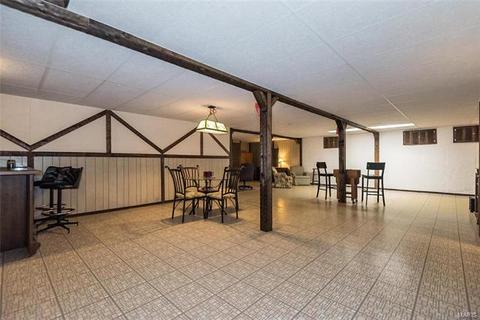 585 Rolling Glen Ln, Ballwin, MO 63011 photo 33