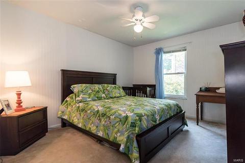 585 Rolling Glen Ln, Ballwin, MO 63011 photo 28