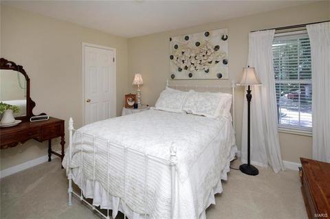 869 Pebblefield Ter, Manchester, MO 63021 photo 13