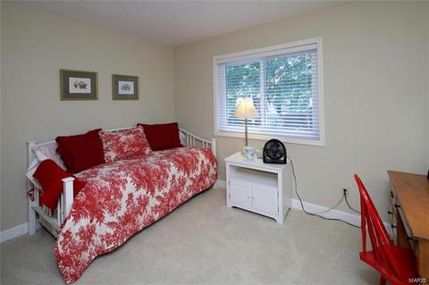 869 Pebblefield Ter, Manchester, MO 63021 photo 14