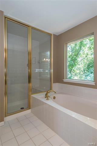 763 Arbor Haven Dr, Ballwin, MO 63021 photo 33