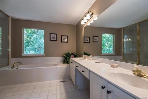 763 Arbor Haven Dr, Ballwin, MO 63021 photo 31