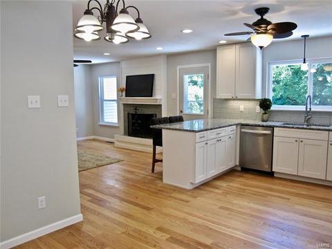 706 Clayworth Dr, Ballwin, MO 63011 photo 18