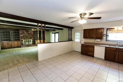 1514 Towne Dr, Ellisville, MO 63011 photo 17