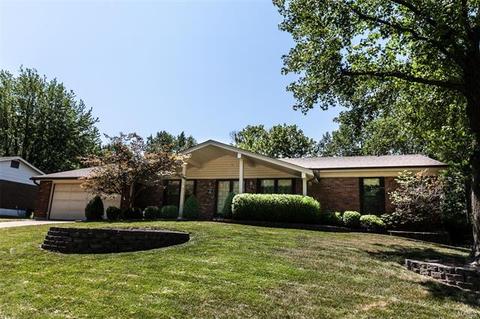 1514 Towne Dr, Ellisville, MO 63011 photo 2