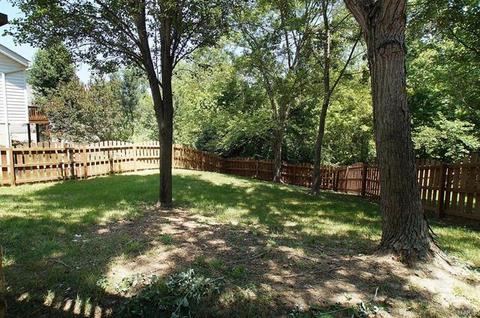 1518 Glenn Brooke Woods Cir, Ballwin, MO 63021 photo 27