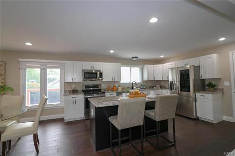 1 Chevington Ct, Ballwin, MO 63011 photo 10