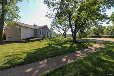 1 Chevington Ct, Ballwin, MO 63011 photo 21
