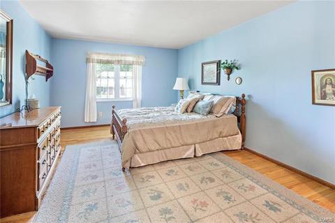 310 Breezeview, Ballwin, MO 63021 photo 8